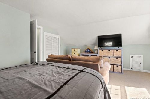 68 Irving St, Manchester CT 06042-3029 exterior