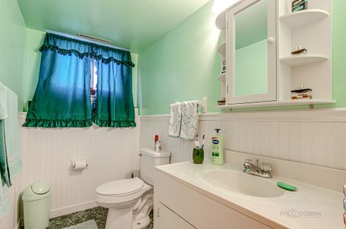 3420 Stonegate Rd, Waukegan IL 60087-1409 exterior