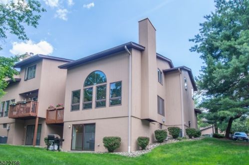 29 Cedarwood Ter, West Paterson NJ exterior