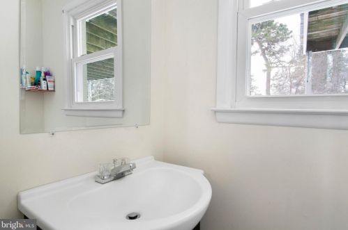 114 Chippewa Trl, Browns Mills NJ 08015-6464 exterior