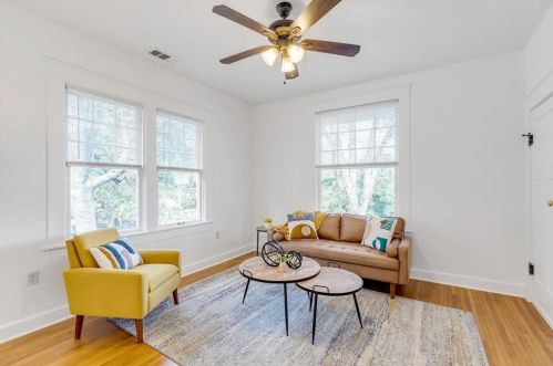 815 31st St, Austin TX  78705-3895 exterior