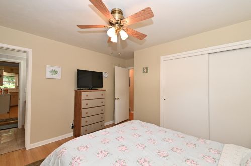 3301 77 St, Milwaukee WI 53219-1854 exterior