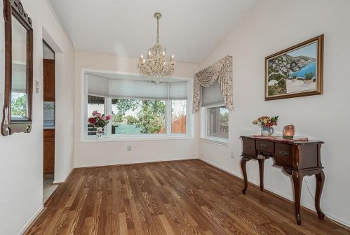 1311 Lakeshore Dr, Irving TX 75060-6675 exterior