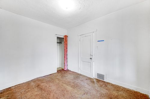 1238 109 Pl, Chicago IL 60655-4001 exterior