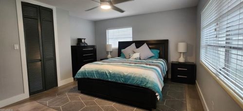 1280 Morningside Dr, Naples FL 34103-3314 exterior