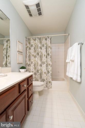 1532 Hampton Hill Cir, Mc Lean VA  22101-6020 exterior