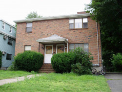 137 Crafts St, Newton, MA 02460-1409