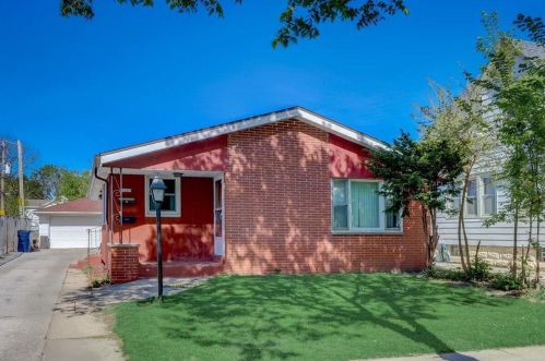 1627 36th St, Milwaukee, WI 53215-1828