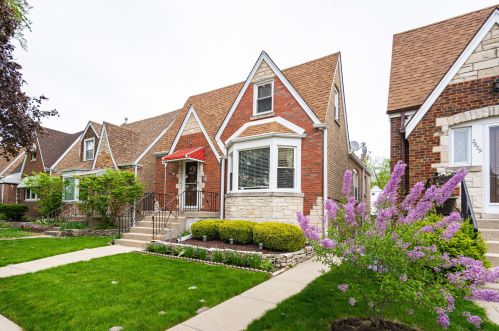 2931 Meade Ave, Chicago IL 60634-1522 exterior