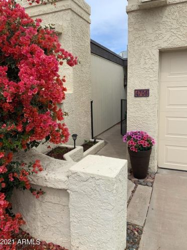 4706 Ardmore Rd, Phoenix, AZ 85044-5713