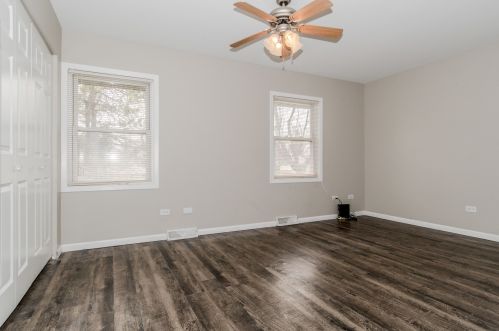 2703 Fairway Dr, Joliet IL 60435-5223 exterior