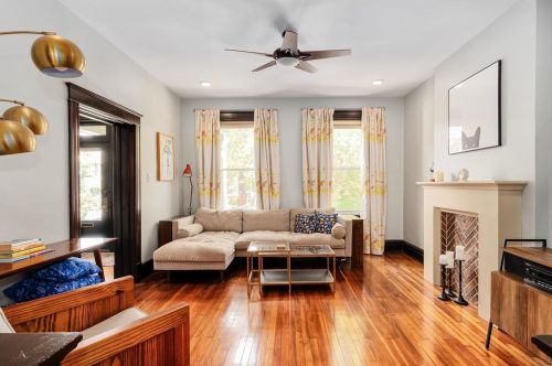 3882 Humphrey St, Saint Louis MO 63116-4825 exterior