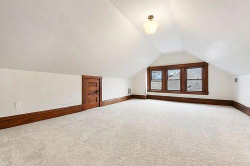 133 Dewey St, Pittsburgh PA  15218-1407 exterior