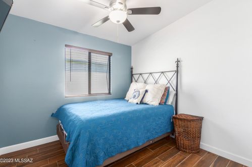 3272 Alexanderwood Dr, Tucson AZ 85746-1081 exterior