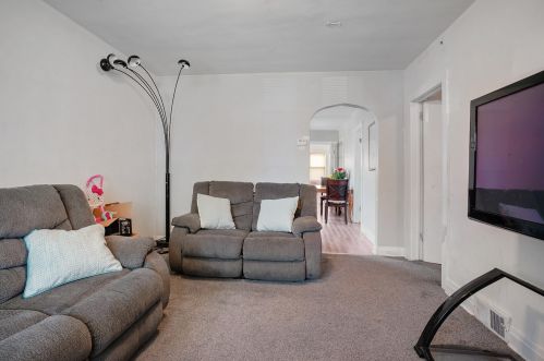 4550 Kilpatrick Ave, Chicago, IL 60632-4825