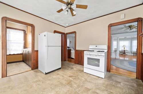 193 10 St, Providence RI 02906-2922 exterior