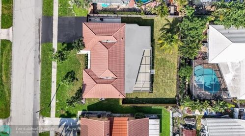 943 4th St, Boca Raton FL  33432-4201 exterior