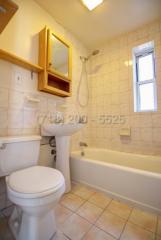 1096 Bushwick Ave, Brooklyn NY  11221-4308 exterior