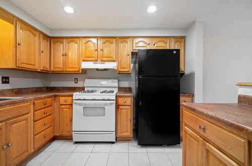 349 Anthon Dr, Pittsburgh PA 15235-3911 exterior