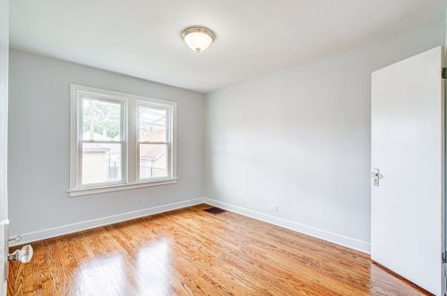 7138 Christiana Ave, Chicago IL  60629-3520 exterior