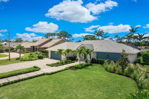 1916 Princess Ct, Naples FL 34109 exterior