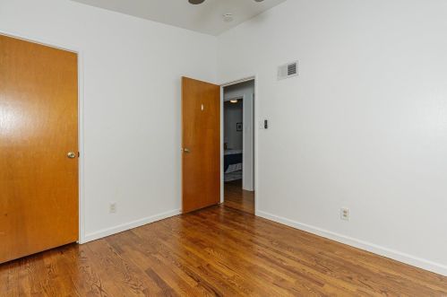 9401 Ln Jolla Dr, Saint Louis MO 63132-2119 exterior