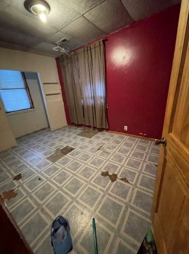 2801 Avers Ave, Chicago IL 60629-4318 exterior