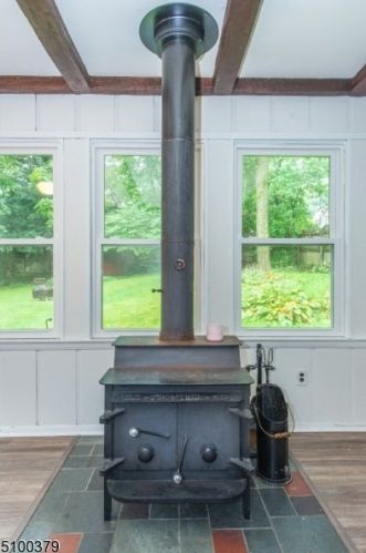 34 Summit Rd, Sparta NJ  07871-1411 exterior