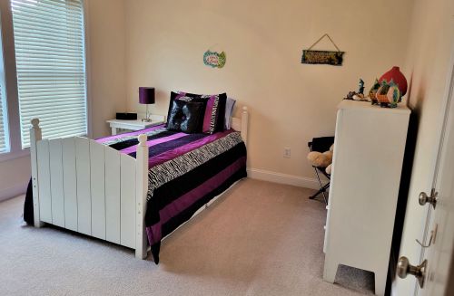 2 Penacook St, Concord NH 03301-3105 exterior