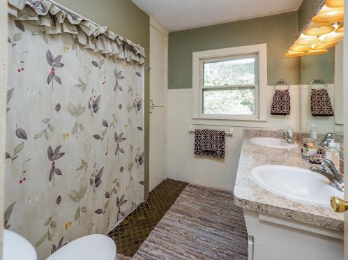 934 Grant St, Kalamazoo MI  49008-1119 exterior