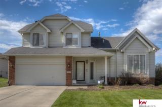 7030 74th Cir, Omaha NE  68122-1779 exterior