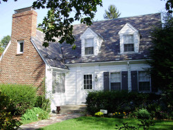 7 Dorset Rd, Newton, MA 02468-1457