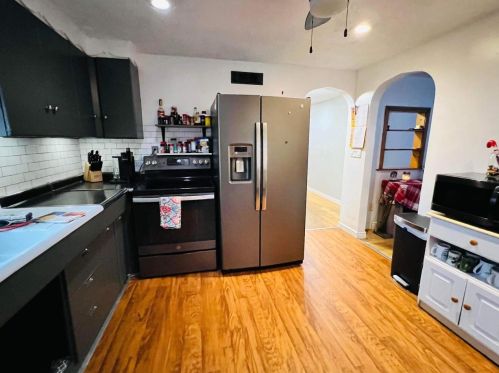 1811 18th Ave, Menominee, MI 49858-3525