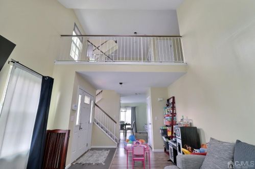 200 Concord Pl, New Brunswick NJ 08902-4572 exterior