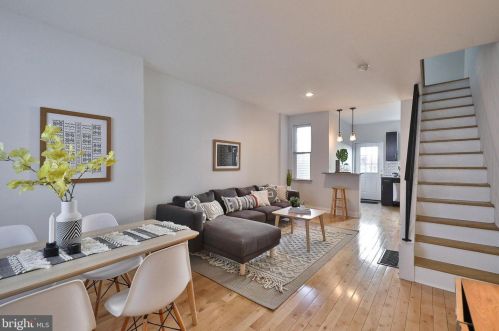 153 Allen St, Philadelphia PA  19125-4101 exterior