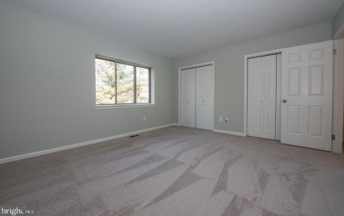 50 Woodside Rd, Ardmore PA 19003-1437 exterior