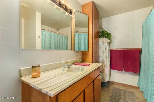 50608 33rd Ave, Phoenix AZ 85041-6330 exterior