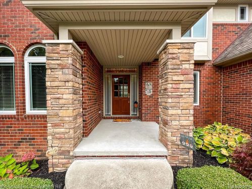 4489 Philip, Commerce Township, MI 48382-1480