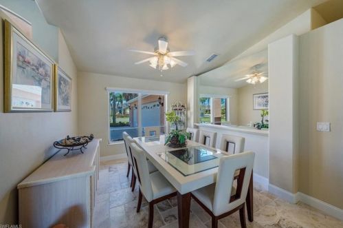 6791 Compton Ln, Naples FL 34104-7824 exterior