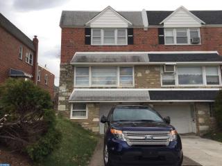 1718 Solly Ave, Philadelphia PA  19152-2625 exterior