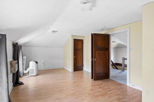 2177 69, Milwaukee WI 53213-1925 exterior