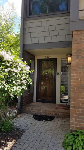 1931 Iron St, Milwaukee, WI 53207-2315