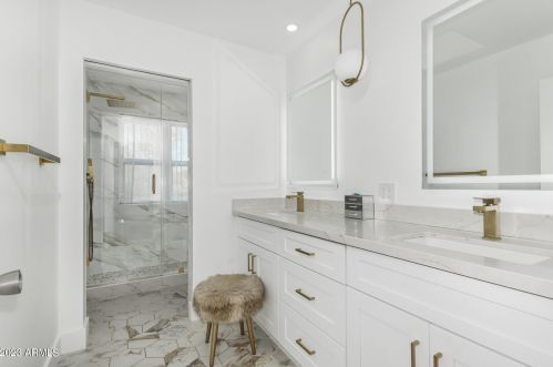 15254 12th St, Phoenix AZ  85022-3805 exterior