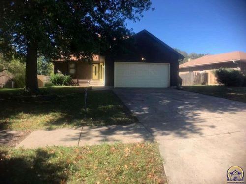 4437 Maryland Ave, Topeka, KS 66609-1742