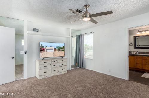 18439 16th Way, Phoenix AZ  85022-1349 exterior