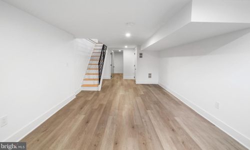 2008 16 St, Philadelphia PA 19121-2339 exterior