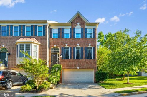 3822 Elmwood Towne Way, Alexandria VA  22303-1161 exterior