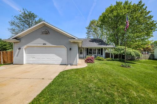 5791 Old Mission St, Kalamazoo, MI 49024-1156