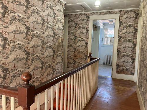 41 4 St, Dover NH 03820-2900 exterior