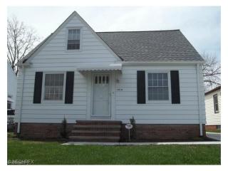 7419 Arden Ave, Cleveland OH  44129-2501 exterior